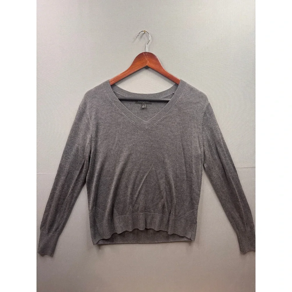Banana Republic V-Neck Sweater‎ Womens Gray Ribbed Trim Knit Small